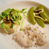 簡単にプレートご飯　ゆかりご飯＆豆腐＆サラダ